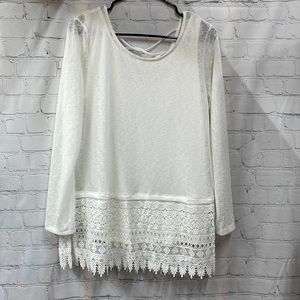 Style & Co sheer crochet top with tank top size medium